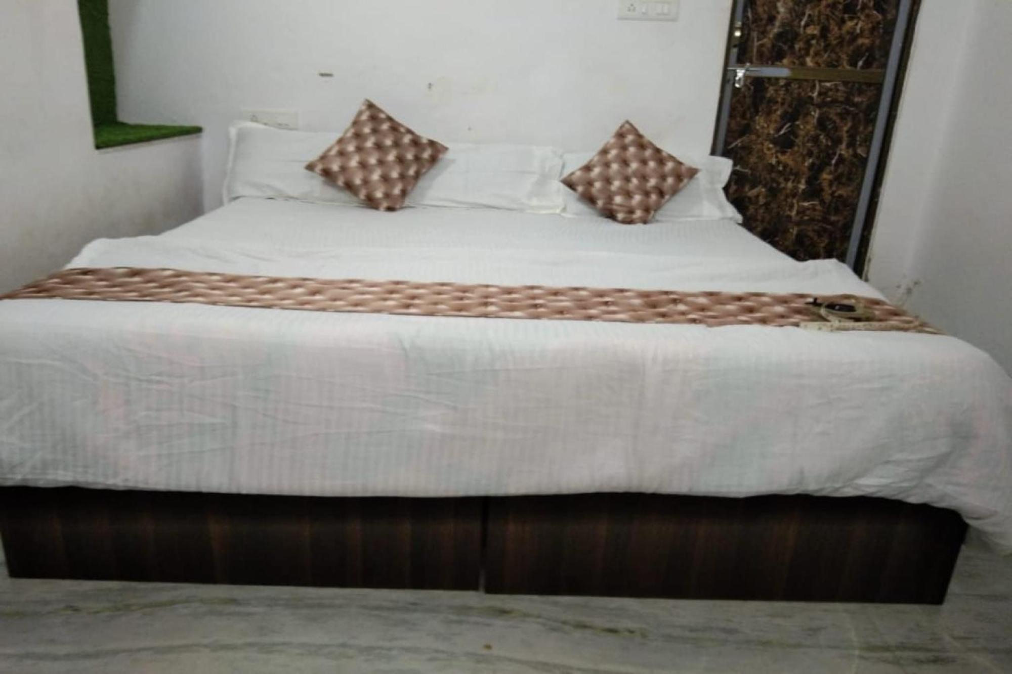 Hotel O The Takhatgarh Resort Nāthdwāra Zewnętrze zdjęcie